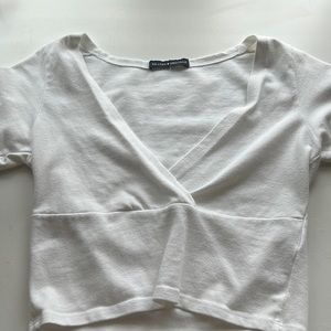 Brandy Melville Crossed V-neck Crop Top
